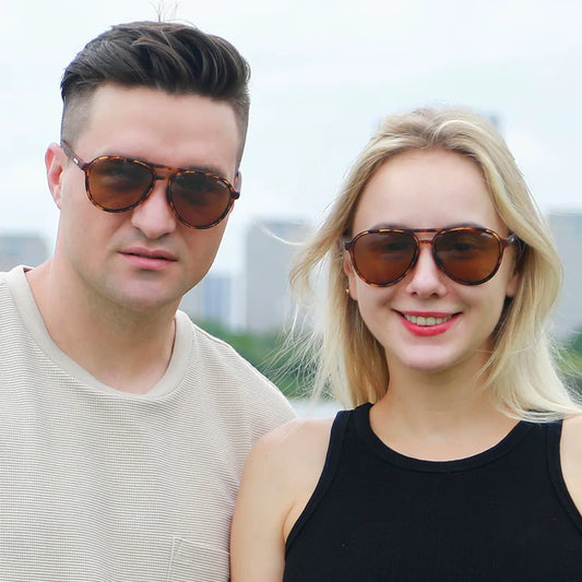 Couple-Wearing-Classic-Aviator-Sunglasses-Tortoise