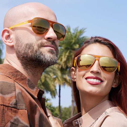 Couple-Wearing-Fashionable-Aviator-Sunglasses-Yellow-Amber-JF119